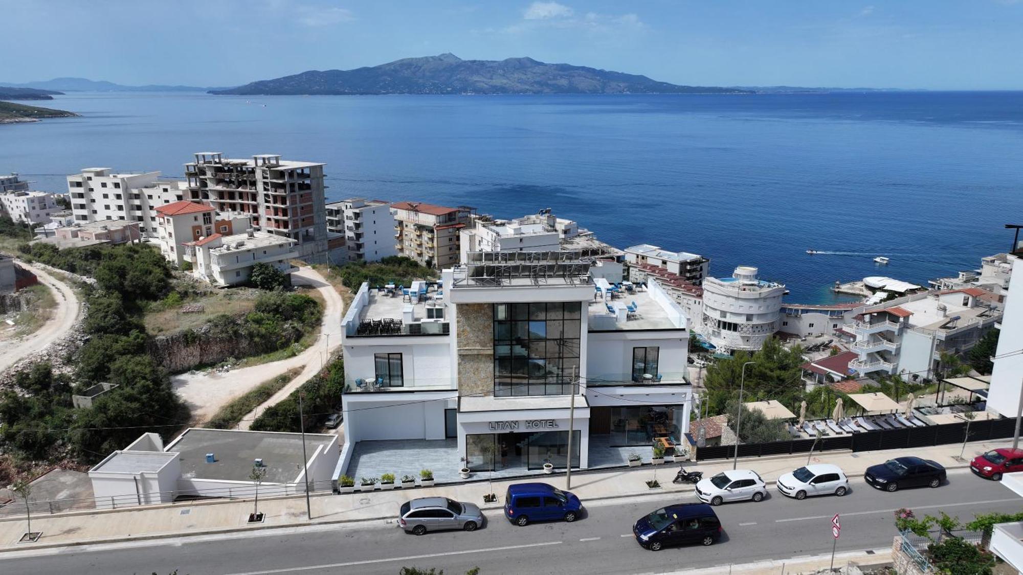 Litan Hotel Sarandë Eksteriør billede