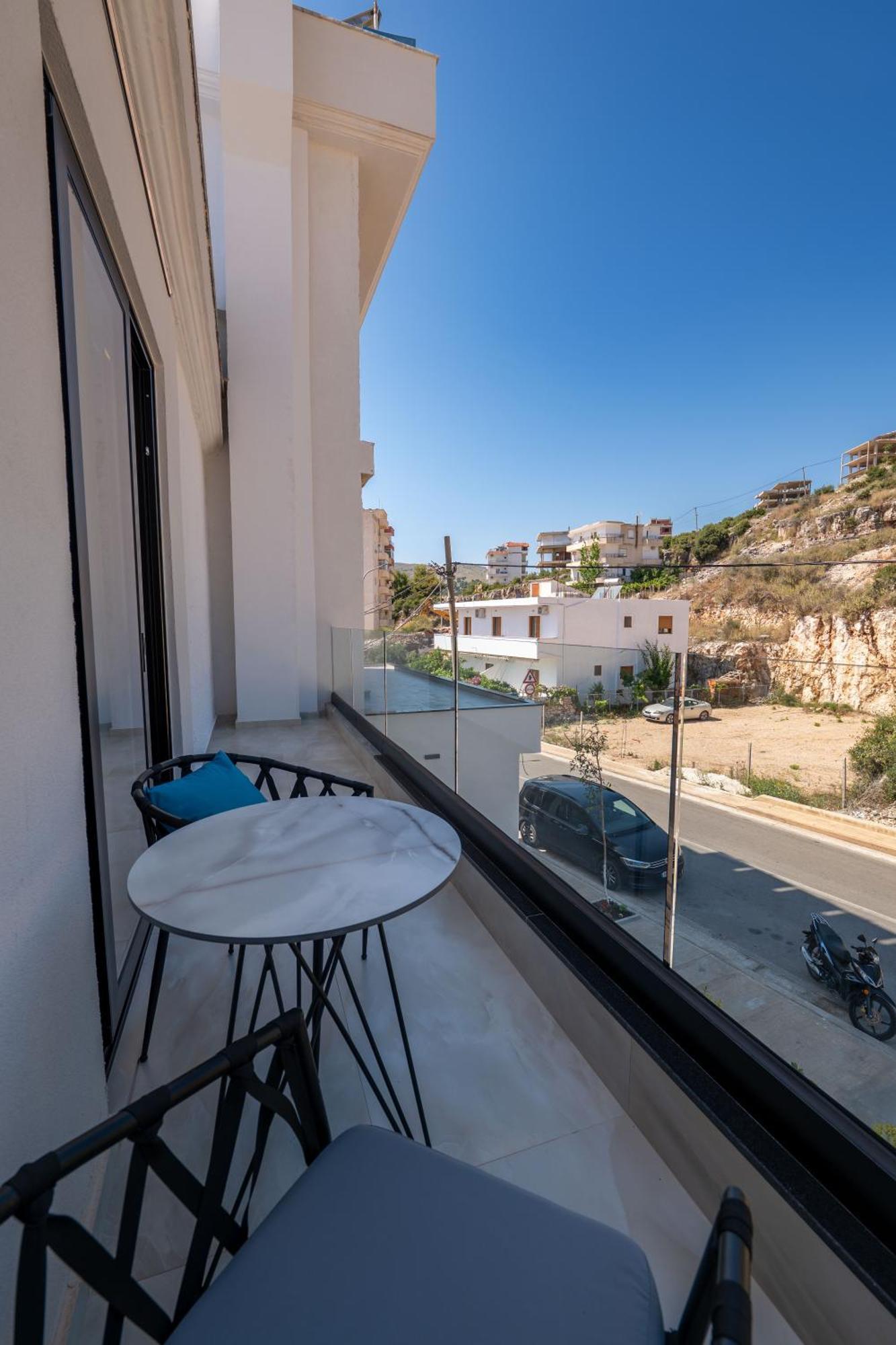 Litan Hotel Sarandë Eksteriør billede