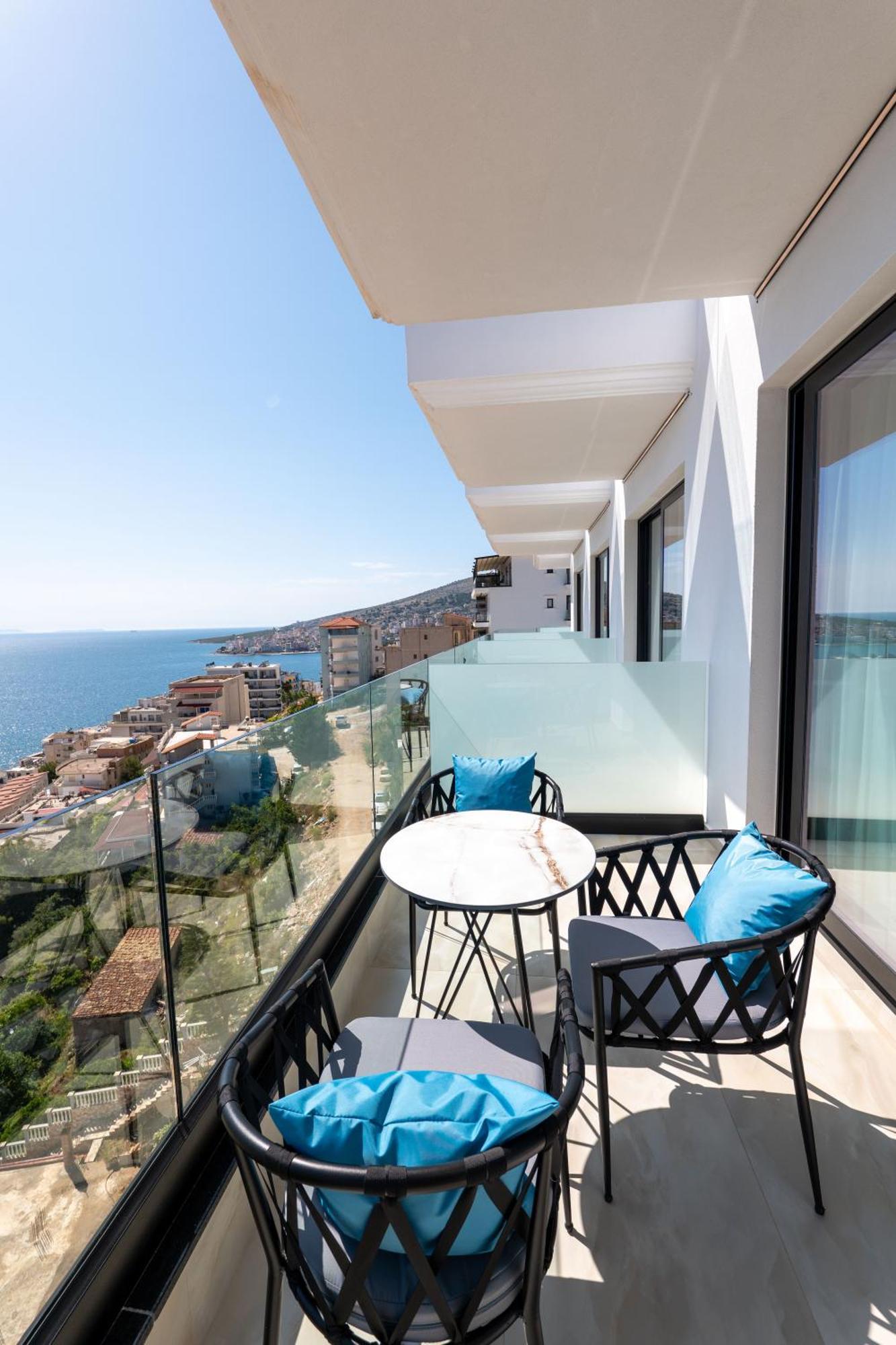 Litan Hotel Sarandë Eksteriør billede