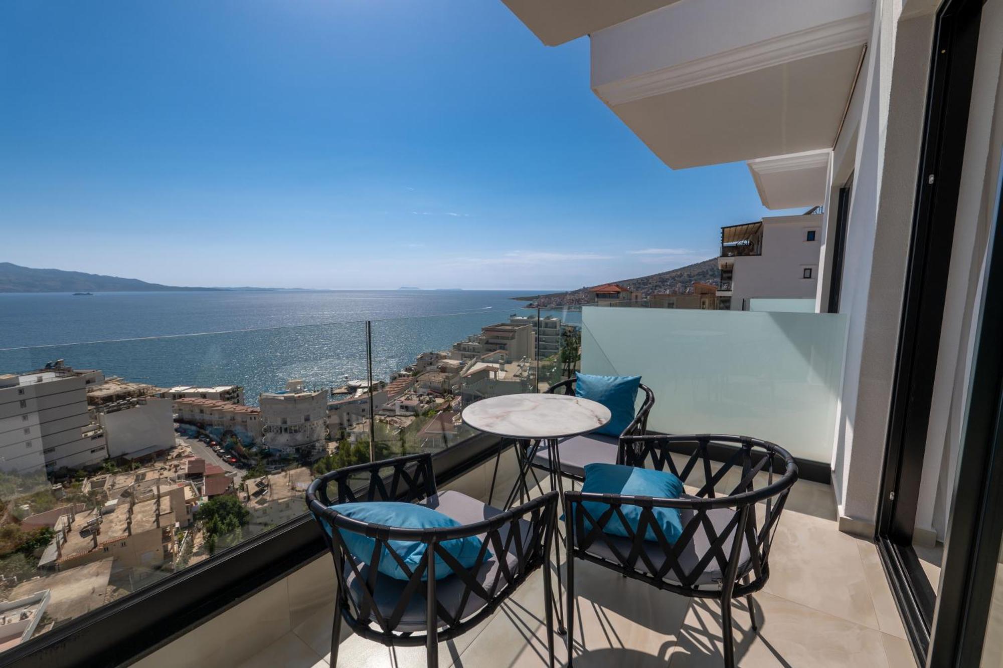 Litan Hotel Sarandë Eksteriør billede