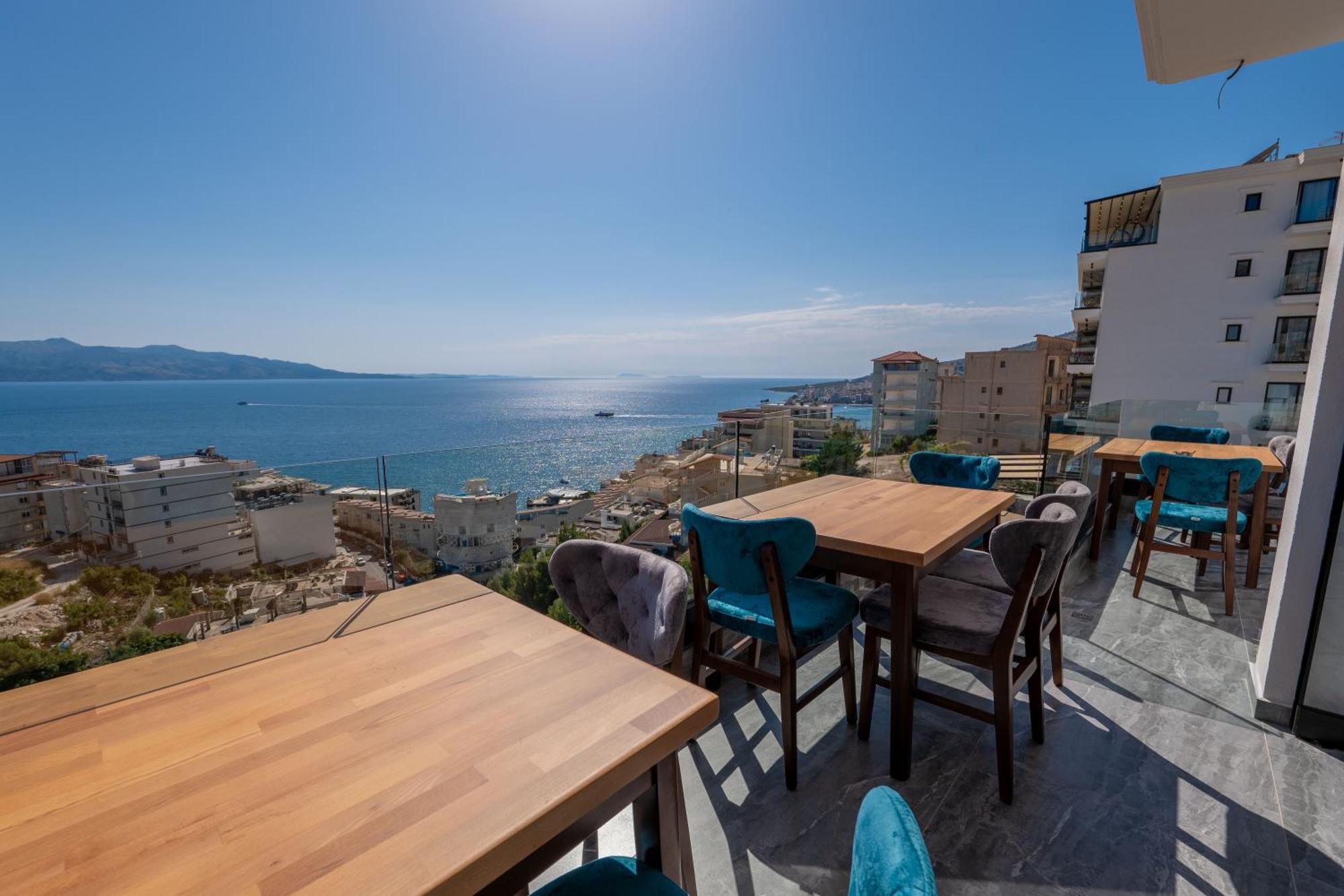 Litan Hotel Sarandë Eksteriør billede