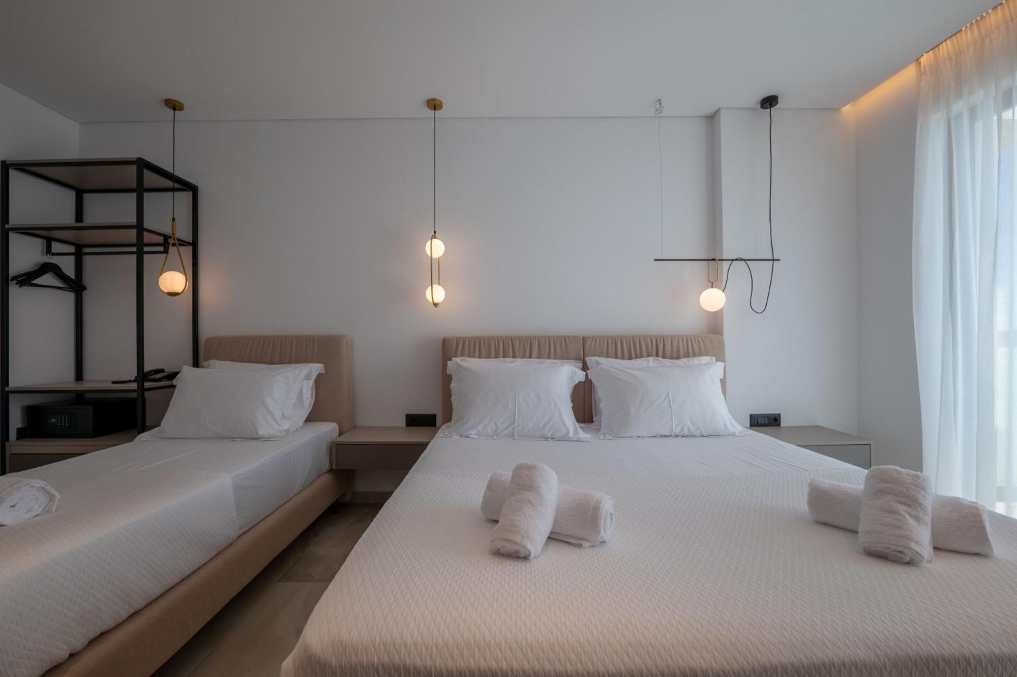 Litan Hotel Sarandë Eksteriør billede